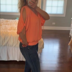 Jennifer Lopez Open Shoulder Top. Size Small.